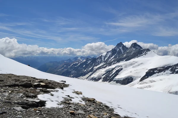 Berge, Gletscher und Almen in den österreichischen Alpen — Stockfoto