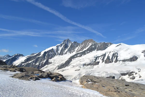 Montanhas, geleiras e pastagens Alpes austríacos — Fotografia de Stock