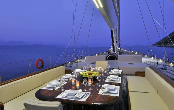 Deck of luxury sailboat — Stock Photo, Image