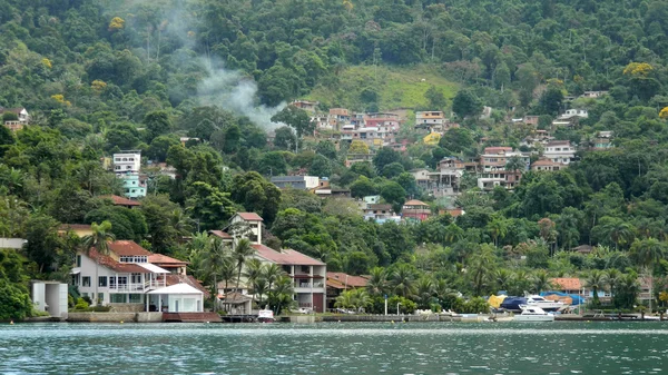 Sahil angra DOS reis, Brezilya