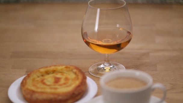 Café, brandy y chocolate — Vídeos de Stock