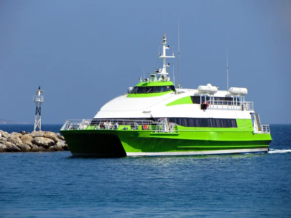 Hochgeschwindigkeitsboot — Stockfoto