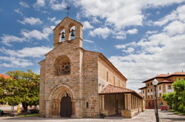 Villaviciosa Church clipart