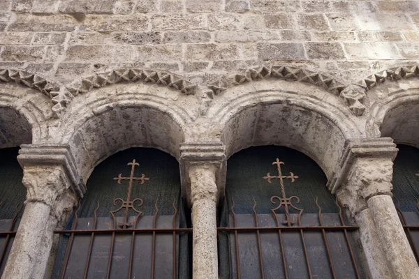 Architekturdetails mit Bögen — Stockfoto