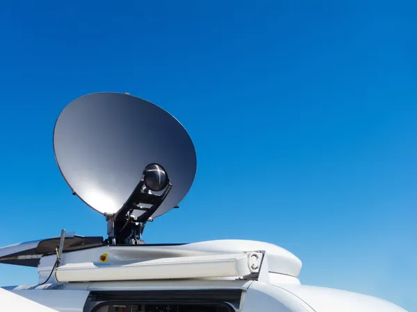 Notizie Van Satellite Dish — Foto Stock