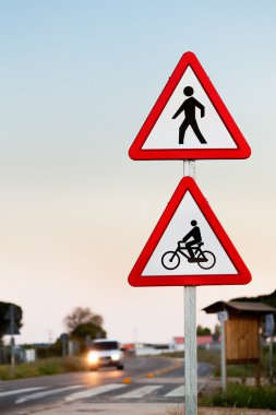 yaya ve bisiklet oturum kapısı