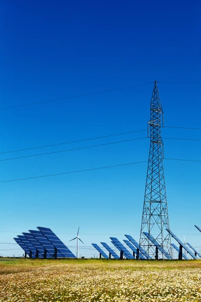 Energia pulita e rinnovabile — Foto Stock