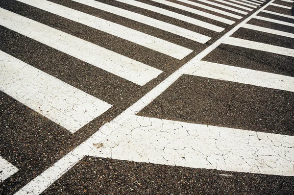 Yol işareti çizgileri — Stok fotoğraf