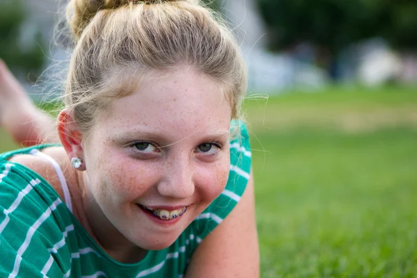 Young girl with Braces laughing. — Stock Photo, Image