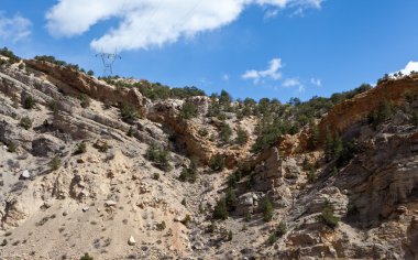doğal fay hattı jeolojik kaya oluşumu.