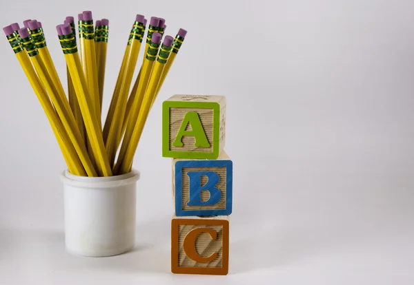 ABC e lápis-fundo — Fotografia de Stock