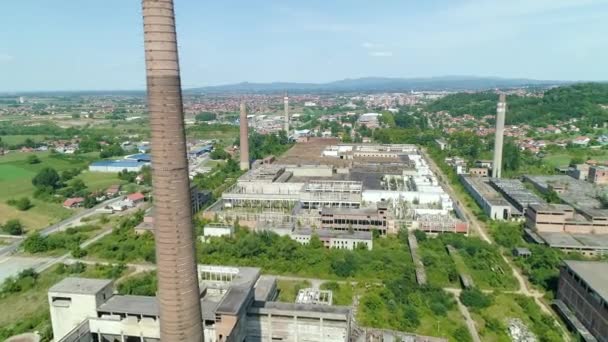 Fabryka Viskoza Loznica Serbia Porzuciła Splądrowane Kominy Eksploracja Miejska Opuszczonej — Wideo stockowe