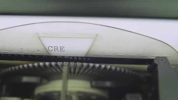 Creativity Electric Typewriter Typing White Paper Electronic Modern Vintage Typewriter — Stock Video