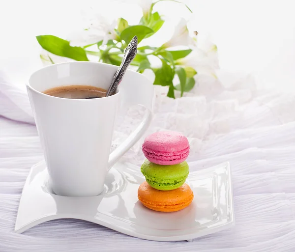 Copa de café y galletas dulces — Foto de Stock