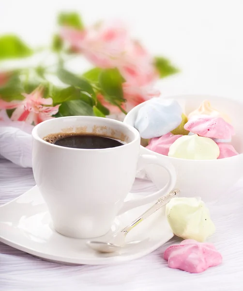 Copa de café y galletas dulces — Foto de Stock