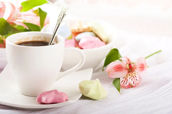 Copa de café y galletas dulces — Foto de Stock