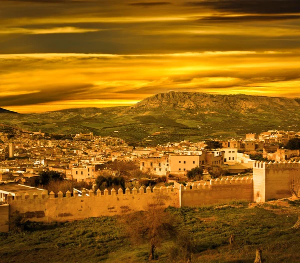 摩洛哥，一个风景中的非斯城的城墙 — 图库照片