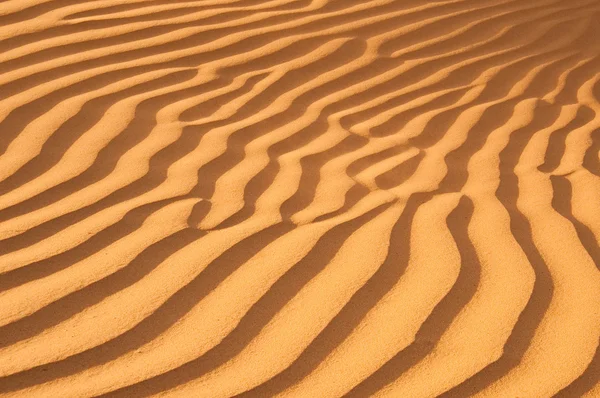 Deserto do Norte de África, barkhans arenosos — Fotografia de Stock