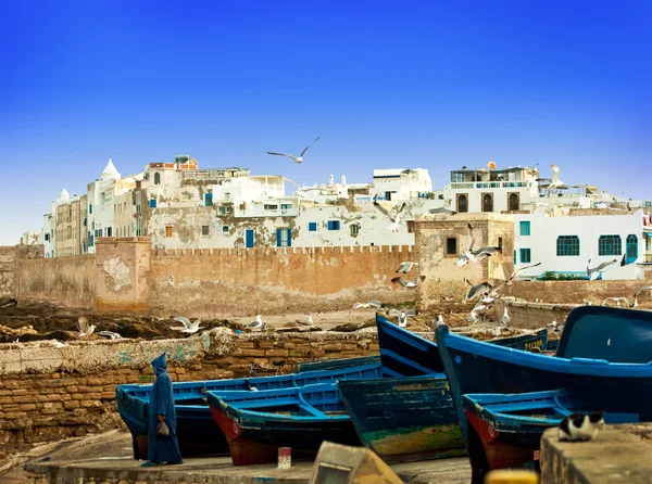 Modré rybářské lodě v Maroku — Stock fotografie