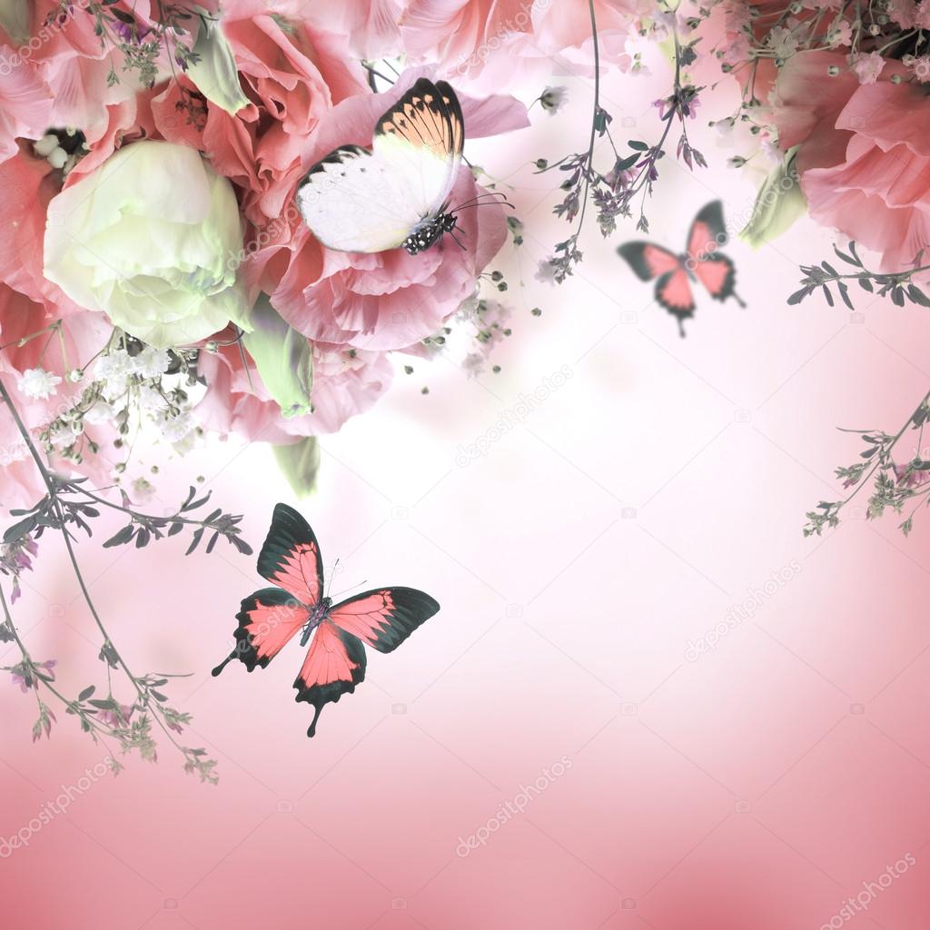 Bouquet of pink roses and butterfly — Stock Photo © seqoya 35741155