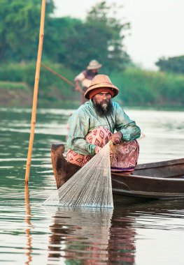 Balık ile balıkçılar