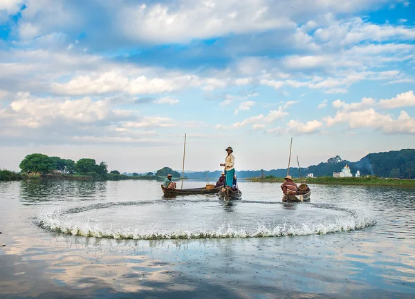 Balıkçılar, Balık tutmak — Stok fotoğraf