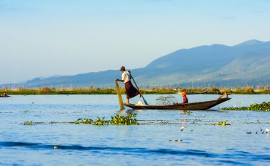 Balıkçılar, Balık tutmak
