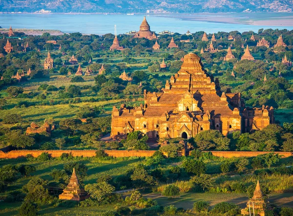 Gamla pagoder i bagan — Stockfoto