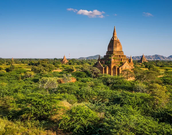 Starożytne pagody w bagan — Zdjęcie stockowe