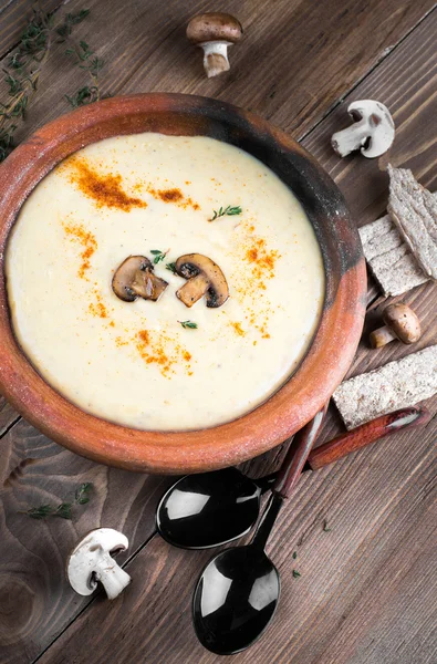 Champinhons sopa de cogumelos — Fotografia de Stock