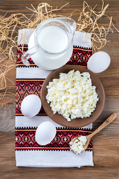 Susu, dadih dan telur — Stok Foto