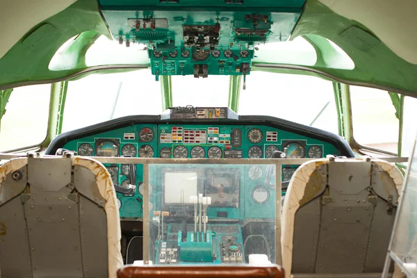 Kokpit samolotu pasażerskie bez pilotów — Zdjęcie stockowe