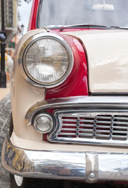 Retro car headlight — Stock Photo, Image