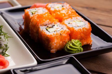 Maki sushi