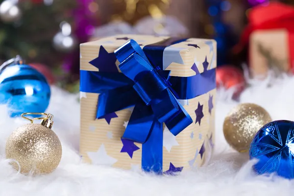 Gift box — Stock Photo, Image