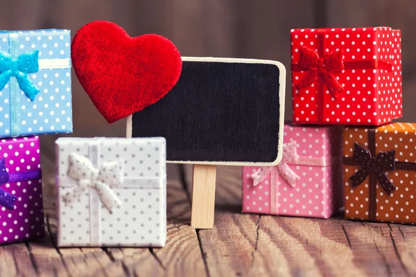 Blackboard with red heart — Stock Photo, Image