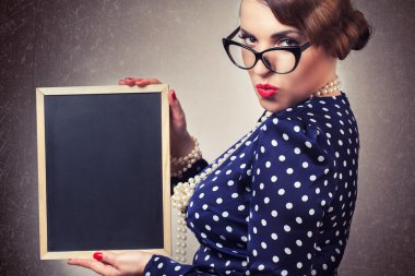 Tahta'nın Retro kadınla