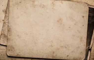 Ahşap arka planda eski kağıt