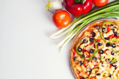 sebzeler lezzetli pizza