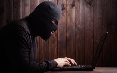 bir yün hacker 
