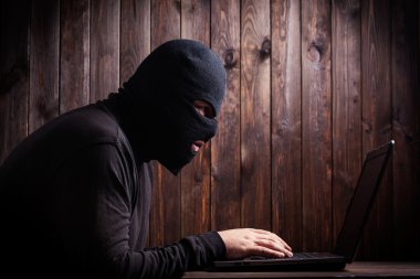 bir yün hacker 
