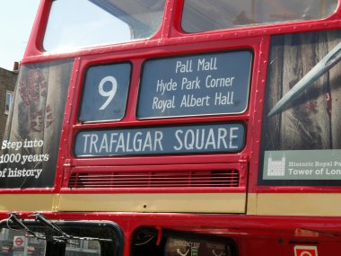 Kırmızı otobüs, Londra