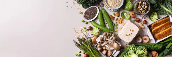 Variedad de alimentos veganos a base de proteínas vegetales — Foto de Stock
