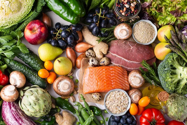 Ассортимент здоровой пищи для чистого питания гибкая средиземноморская диета — стоковое фото