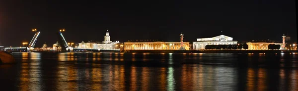 São Petersburgo "rio Neva — Fotografia de Stock