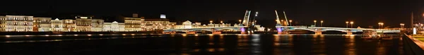圣彼得斯堡，天使报喜桥 — 图库照片