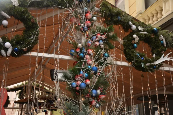 Decorazione Natalizia Sfondo Astratto Albero Natale Decorato Ghirlande Natale Luminose — Foto Stock