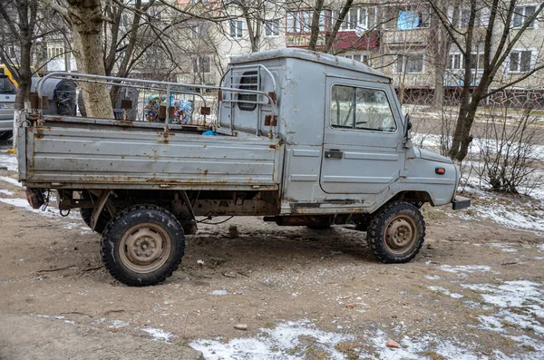 Antiguo Coche Soviético Tracción Total Luaz 969 Volyn Vista Trasera —  Fotos de Stock