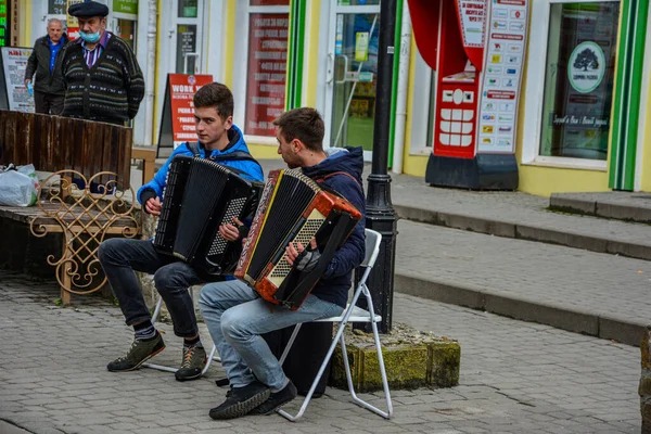 Drogobich Lviv Region Ukraine September 2021 Street Musicians Play Button — Stock Photo, Image