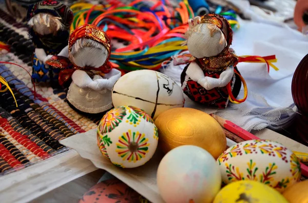 Oeufs Pâques Peints Main Mélange Œufs Colorés Avec Les Dessins — Photo